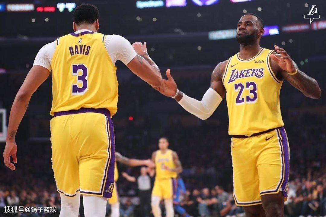  浓眉哥伤退湖人憾负勇士错失登顶良机